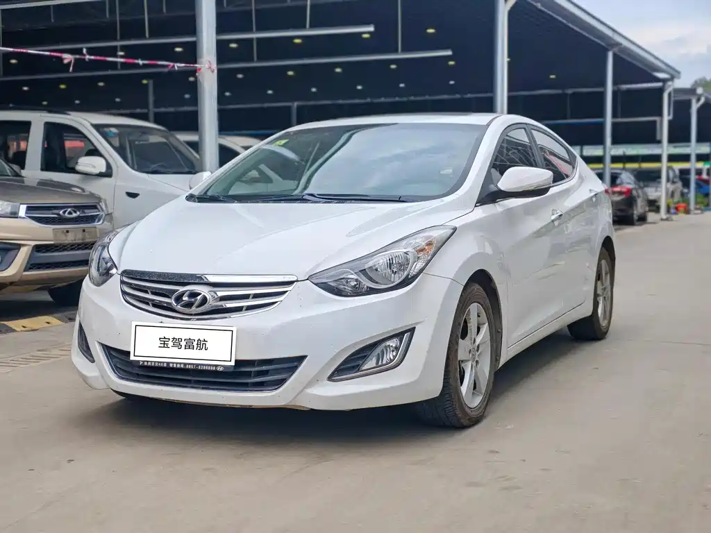 Hyundai Elantra Langdong 2014