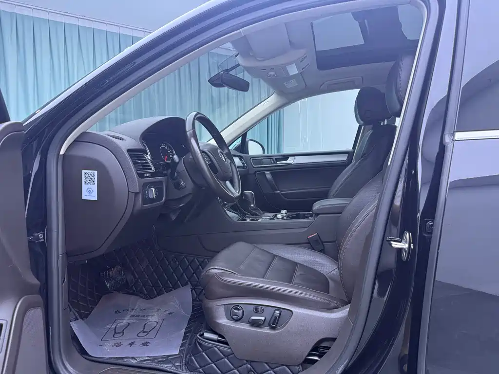 Volkswagen Touareg — миниатюра 6