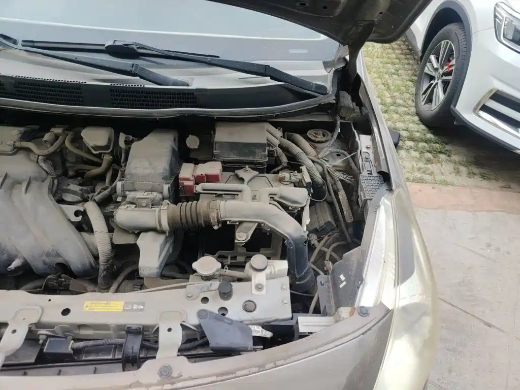Nissan Sunny — миниатюра 21