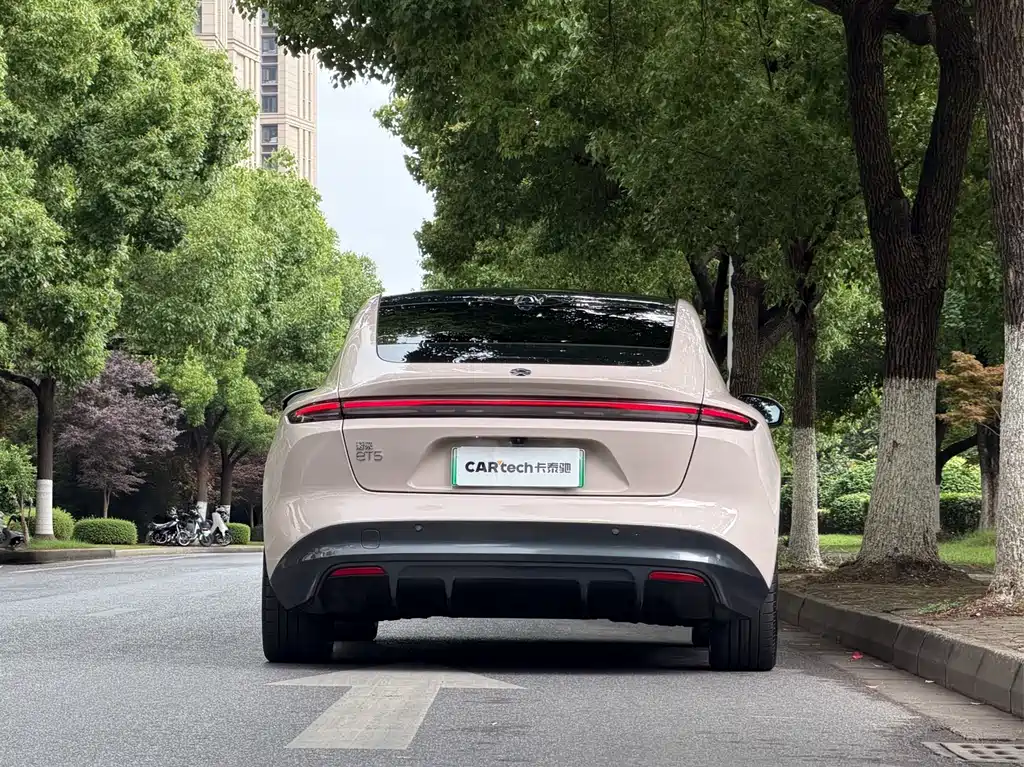NIO ET5 2022 75kWh