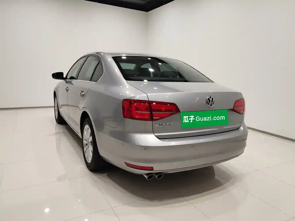Volkswagen Sagitar — миниатюра 4