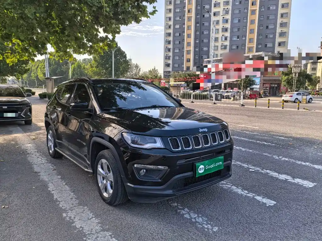 Jeep Compass — миниатюра 4