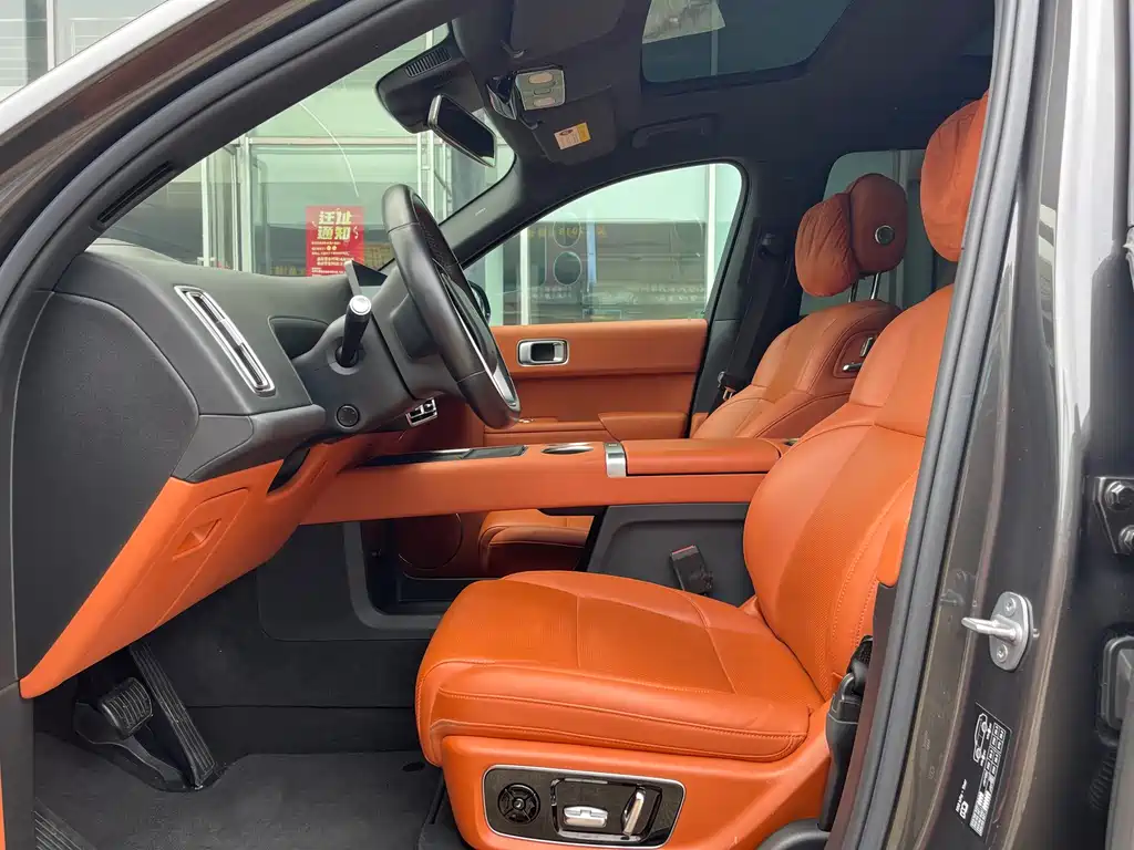 Li Auto Li L8 — миниатюра 4