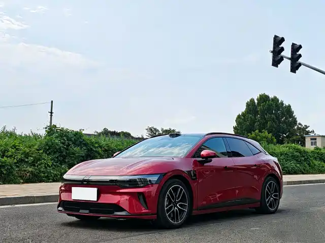 2026 Zeekr 007