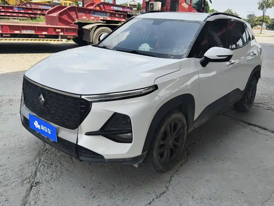 Baojun RS-3