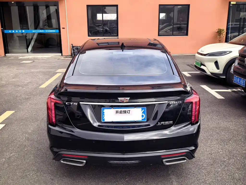 CADILLAC CT5