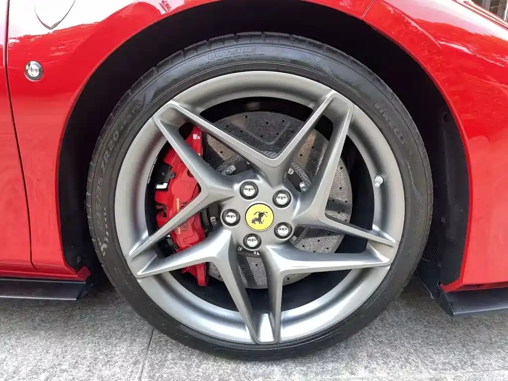 Ferrari F8 Tributo 3.9T V8, фото 5