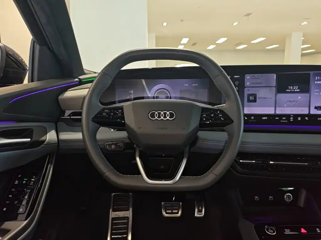 Audi Q6L e-tron — миниатюра 11