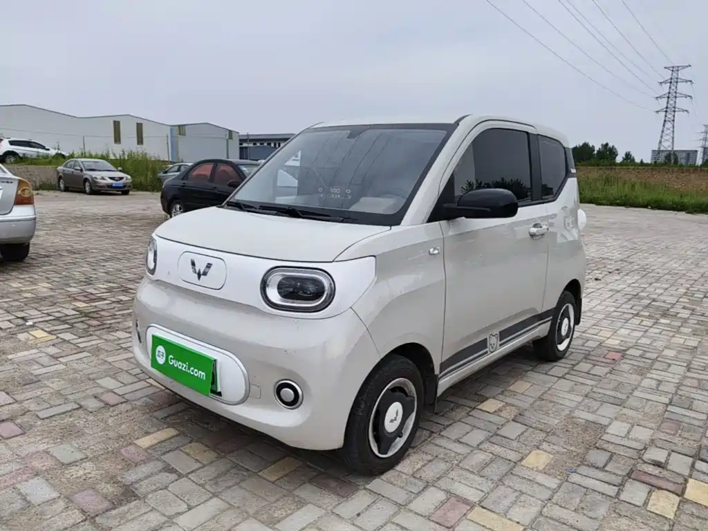 Wuling Hongguang Mini EV 2024 3rd Gen 215km Youth Edition