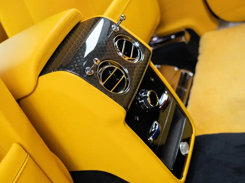 Rolls-Royce Cullinan — миниатюра 19