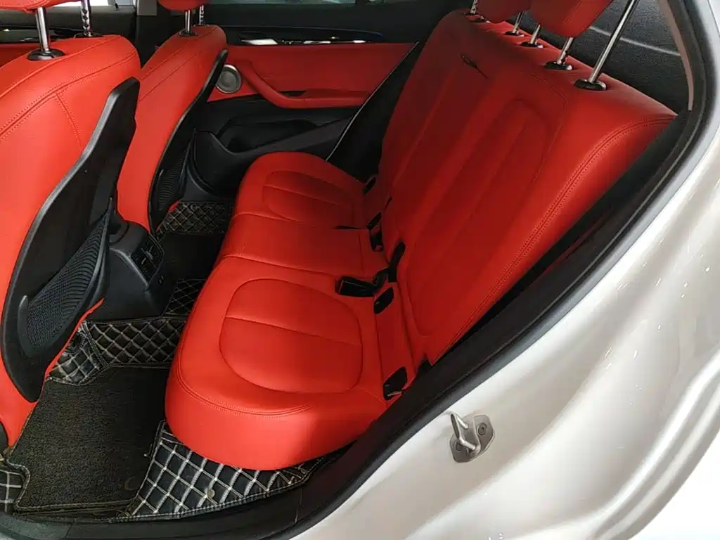 BMW X2 — миниатюра 17