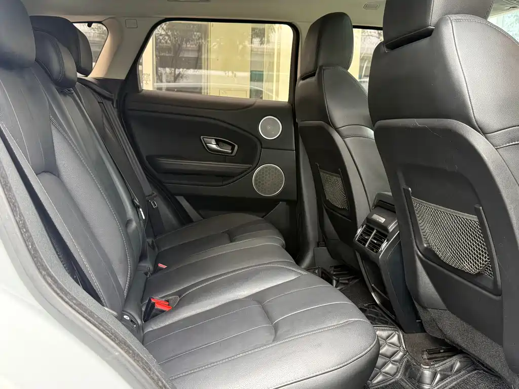 Land Rover Evoque — миниатюра 8