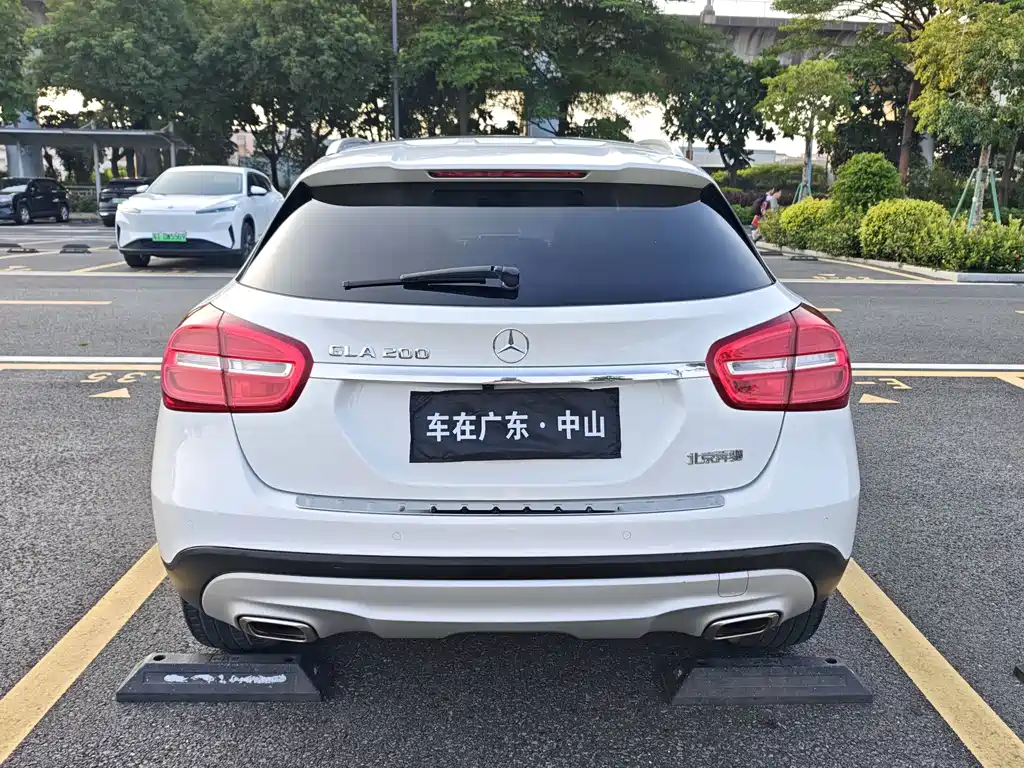 Mercedes-Benz GLA — миниатюра 21
