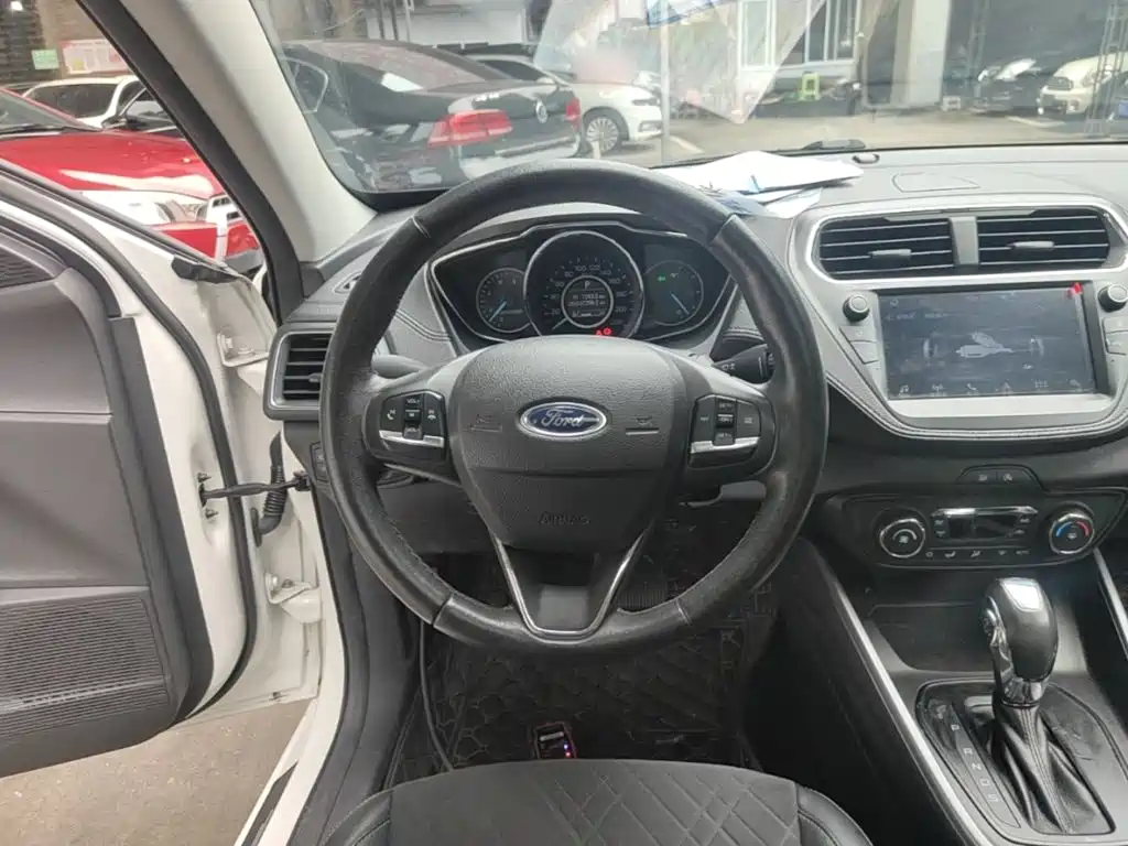 Ford Escort — миниатюра 11