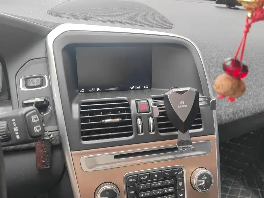 Volvo XC60 — миниатюра 13