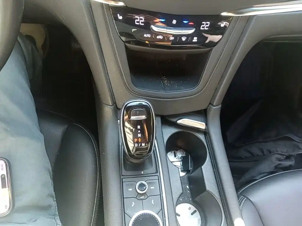 Cadillac XT5 — миниатюра 14