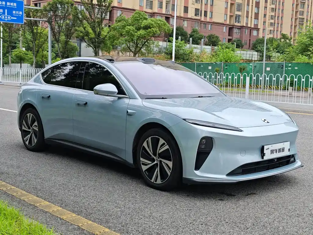 NIO ET5 — миниатюра 2