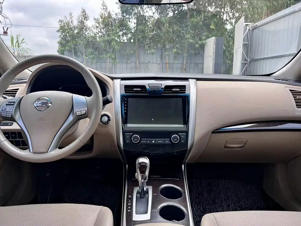 Nissan Teana — миниатюра 11