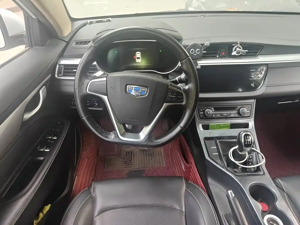 Geely Emgrand — миниатюра 6