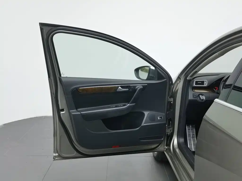 Volkswagen Magotan 2012 2.0TSI Comfort