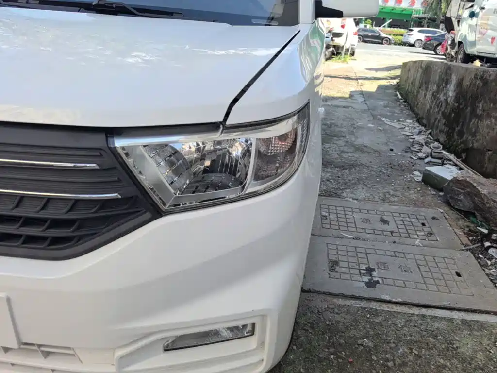 Wuling Hongguang V — миниатюра 24