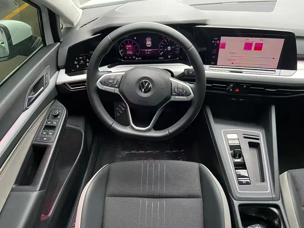 Volkswagen Golf — миниатюра 7