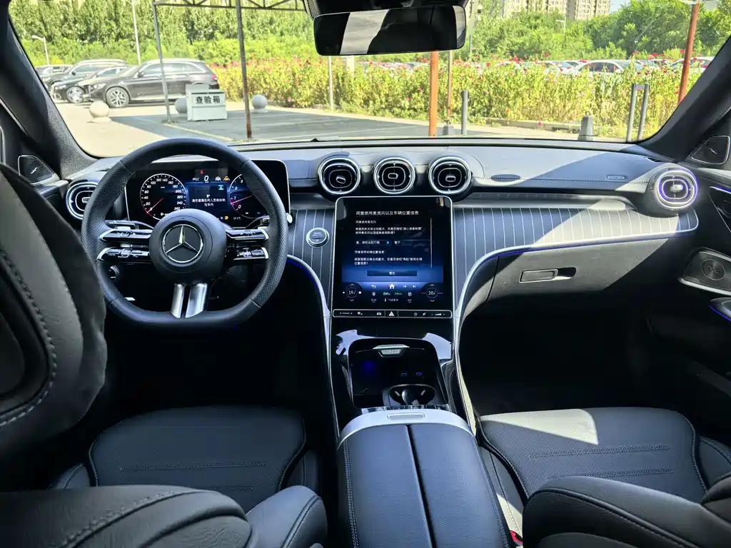 Mercedes-Benz C-Class — миниатюра 4
