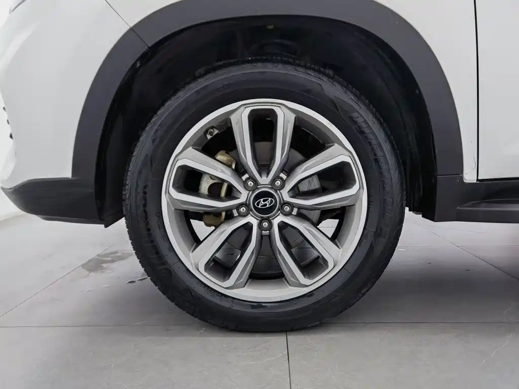 Hyundai ix35 — миниатюра 17