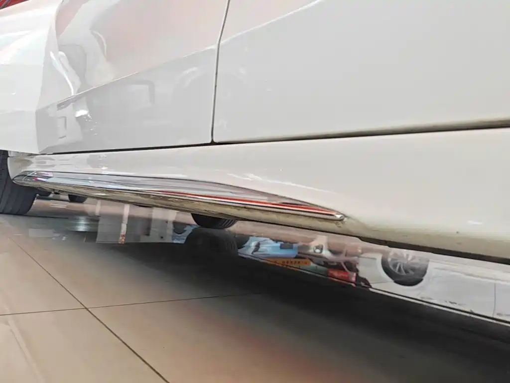 Mercedes-Benz C-Class — миниатюра 21