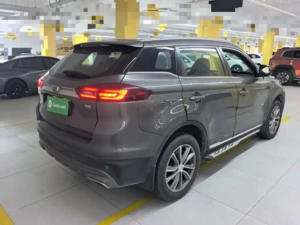 Geely Boyue — миниатюра 7