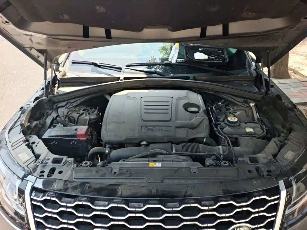 Land Rover Velar — миниатюра 21