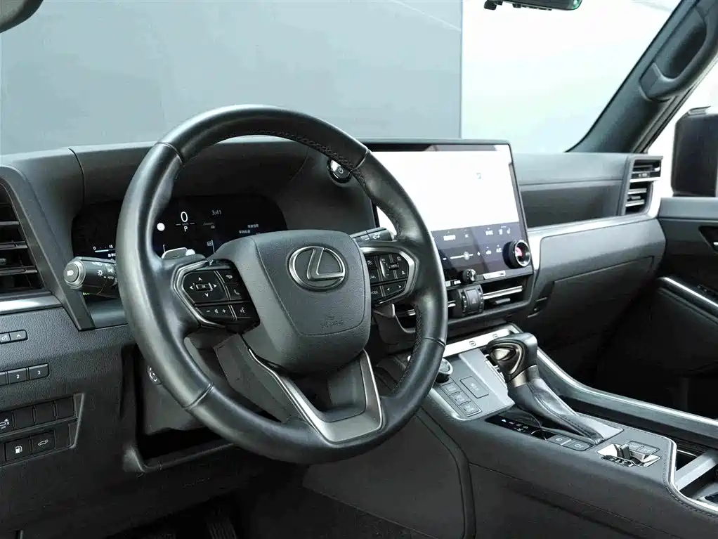 Lexus GX — миниатюра 7