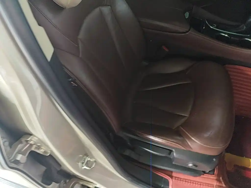 Buick Envision Plus — миниатюра 25