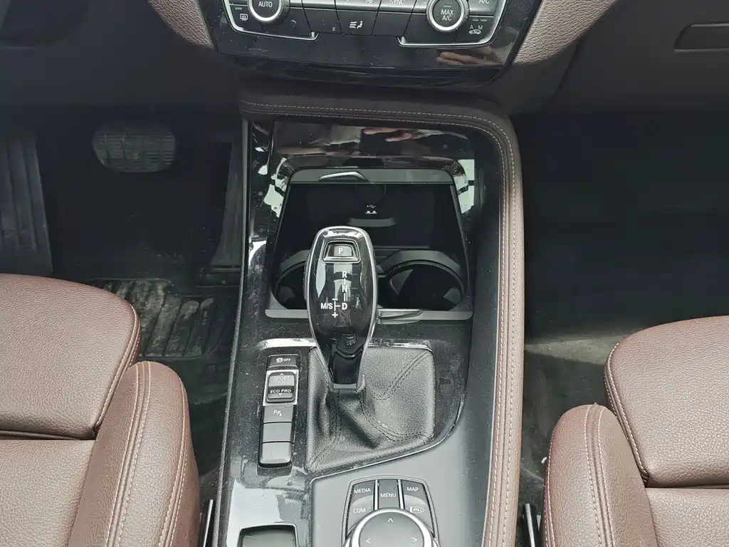 BMW X2 — миниатюра 9