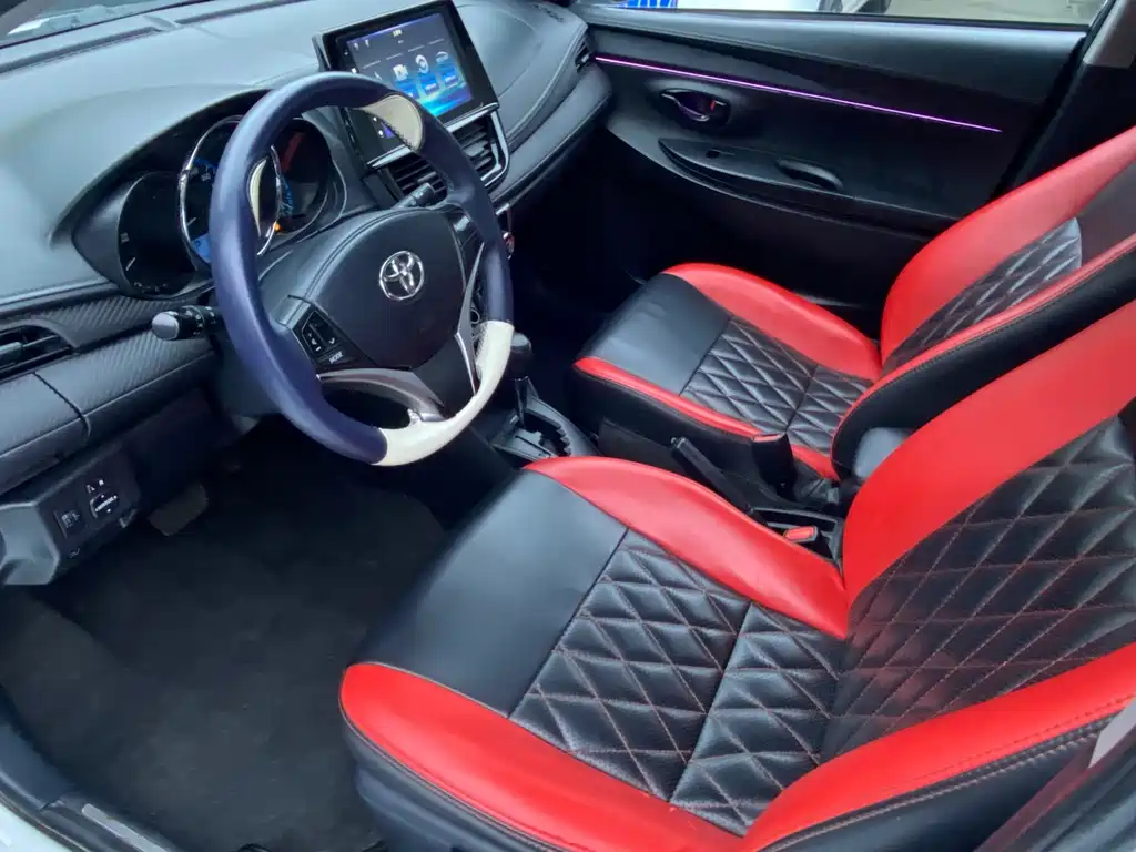 Toyota Yaris L — миниатюра 8