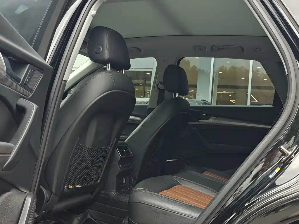 Audi Q5L — миниатюра 7