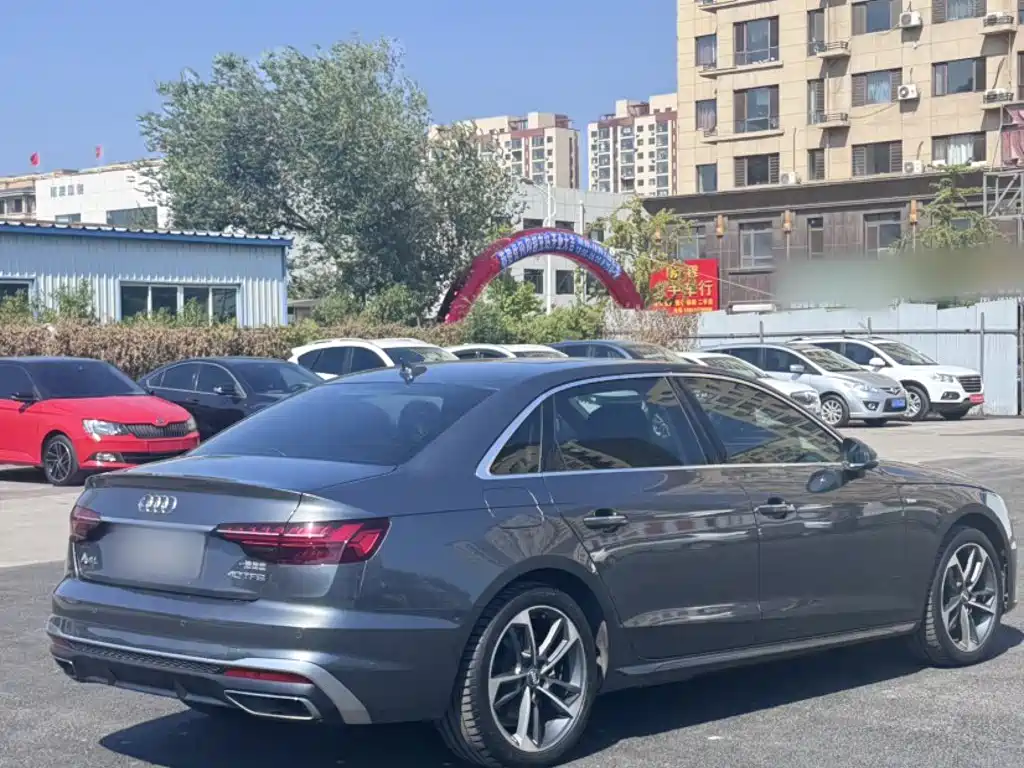 Audi A4L — миниатюра 10