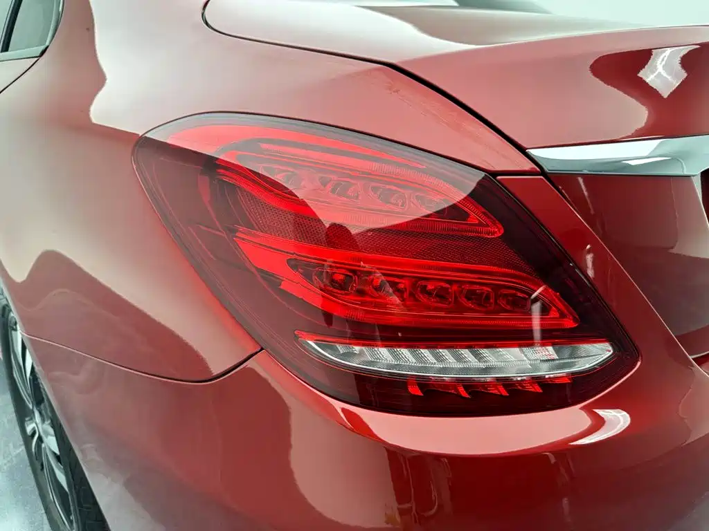 Mercedes-Benz C-Class — миниатюра 23