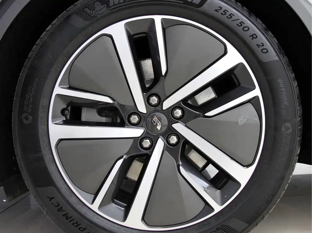 Li Auto Li L7 — миниатюра 11