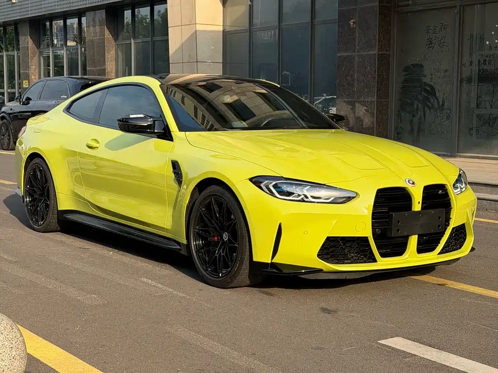 BMW M4 — миниатюра 3