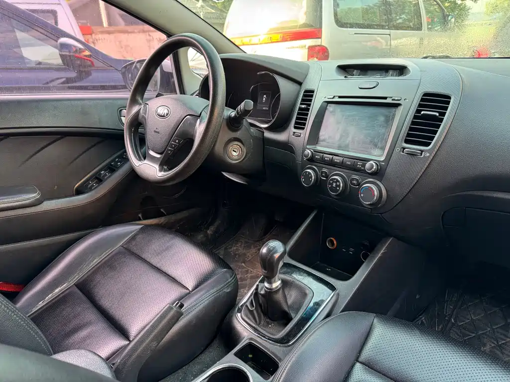 Kia K3 — миниатюра 13