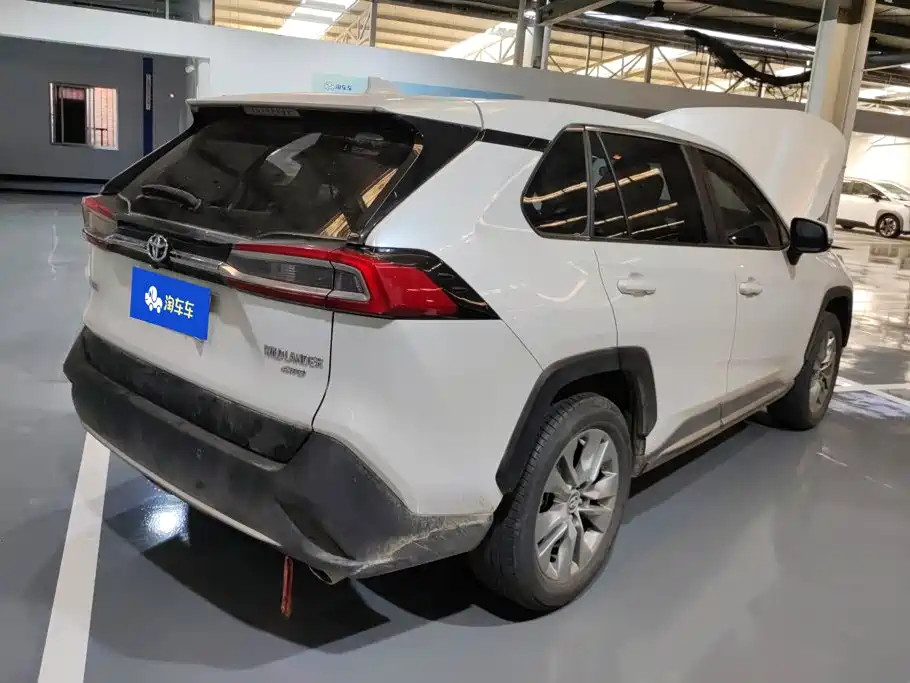 Toyota Wildlander — миниатюра 3