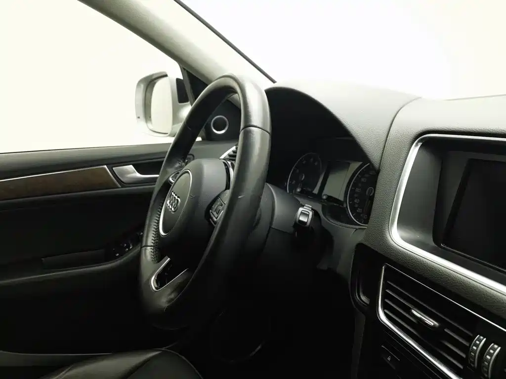Audi Q5 — миниатюра 22