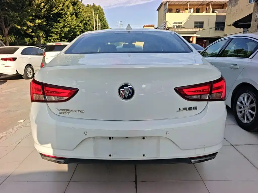 Buick Verano — миниатюра 6