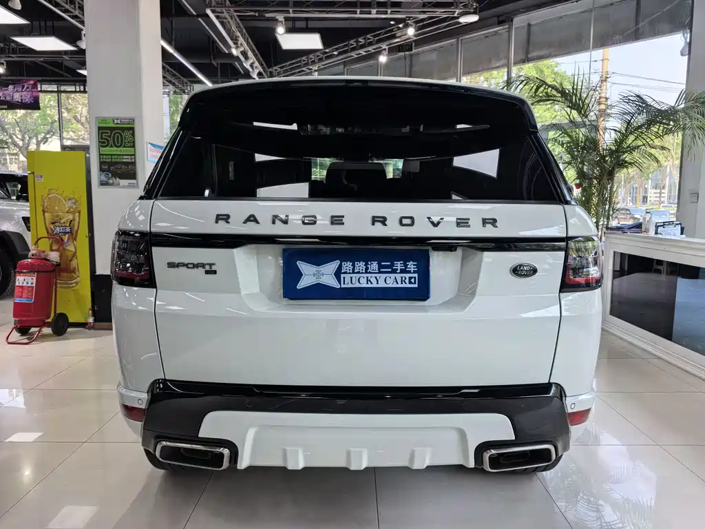 Land Rover Range Rover Sport 2020 3.0 L6 HSE DYNAMIC