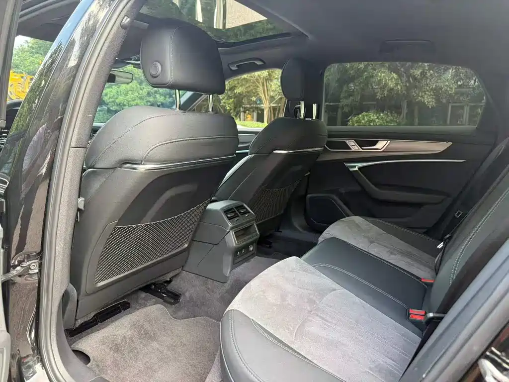 Audi A6L — миниатюра 4