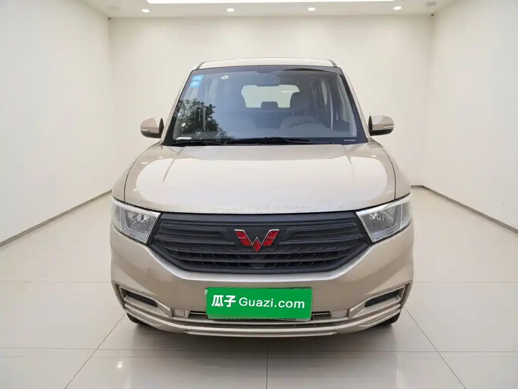 Wuling Hongguang V — миниатюра 23