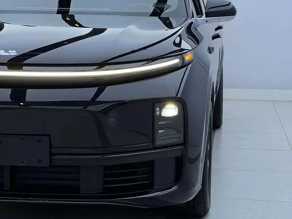 Li Auto Li L7 — миниатюра 2