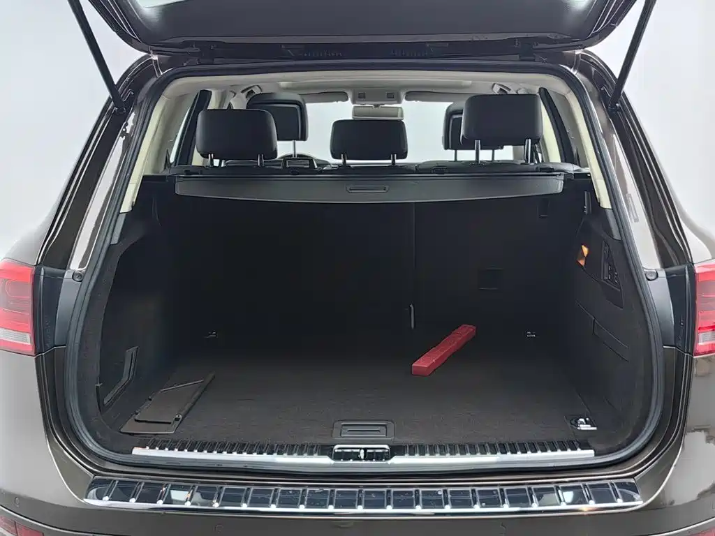 Volkswagen Touareg — миниатюра 16