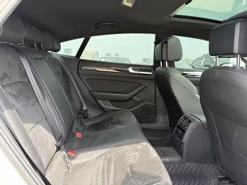 Volkswagen CC — миниатюра 14